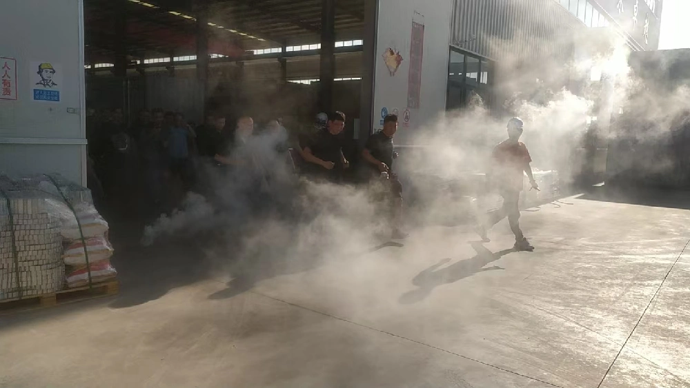 ດໍາເນີນການຝຶກອົບຮົມດ້ານຄວາມປອດໄພແລະຫນີຈາກການເຈາະເພື່ອສ້າງຄວາມເຂັ້ມແຂງໃຫ້ແກ່ສາຍປ້ອງກັນການຜະລິດ